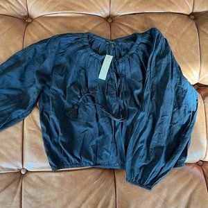 Flouncy lightweight blouse